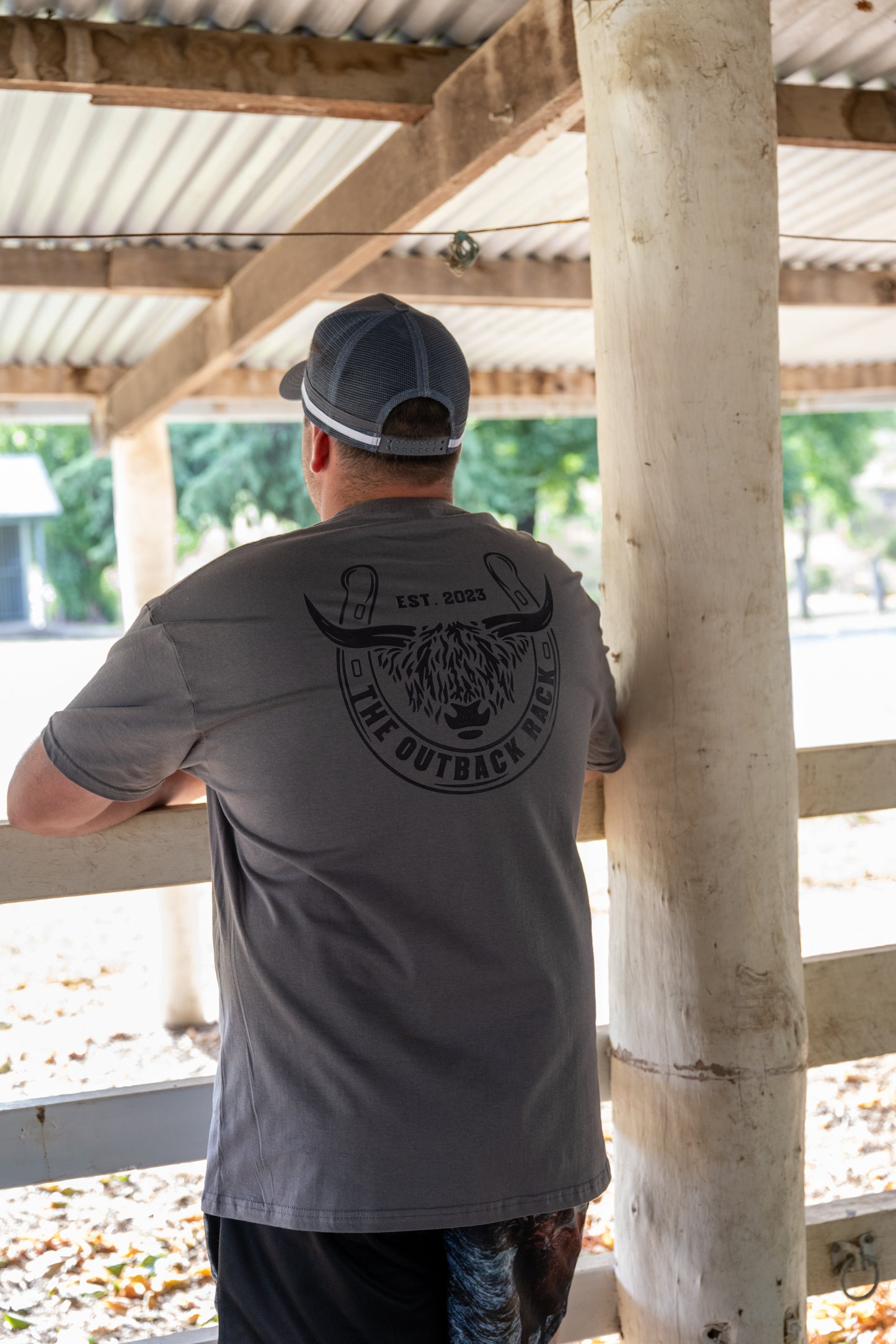 Men's Classic T-Shirt - Charcoal/Black